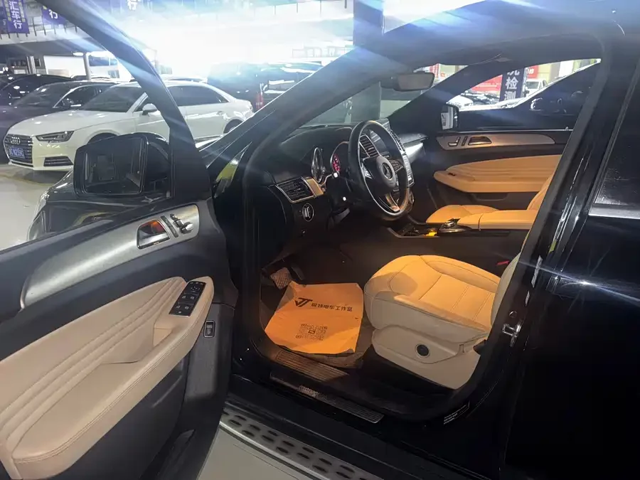 Mercedes Benz GLE Coupe