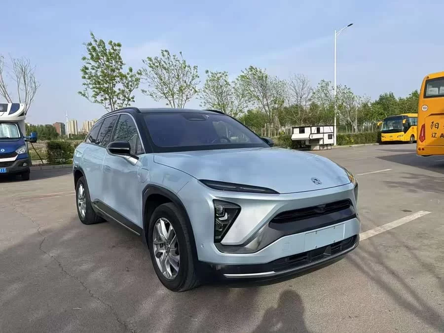 NIO ES6