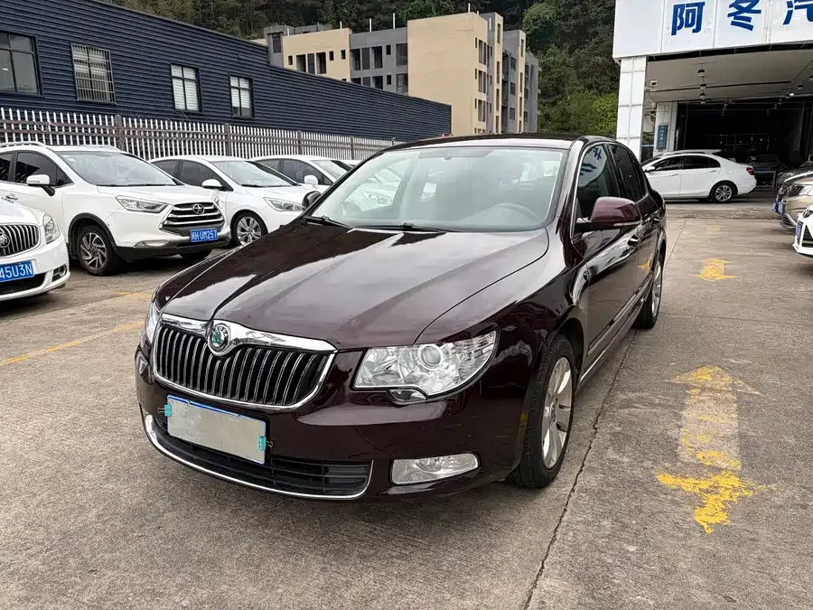 Skoda SuperB