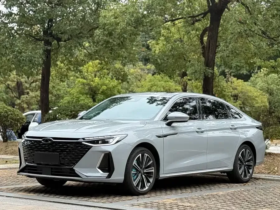 Chery Arrizo 8