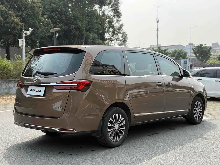 Buick GL8