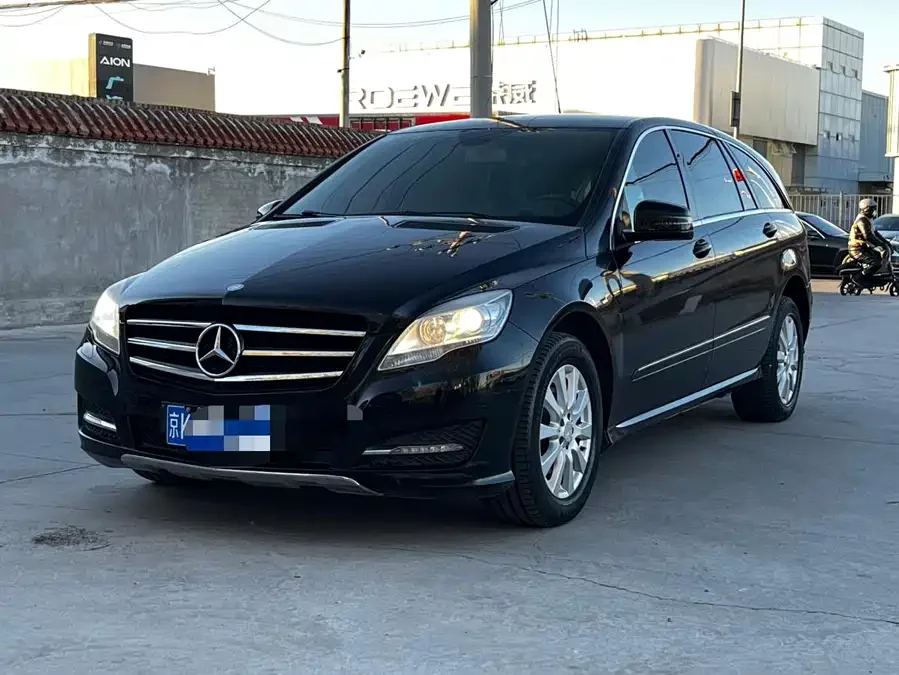 Mercedes Benz R-rated