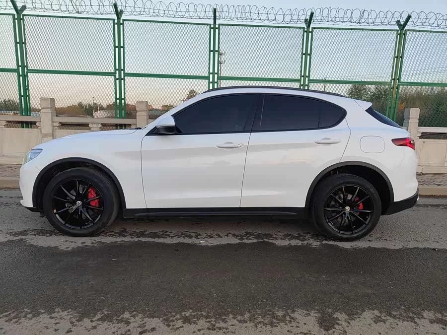 Alfa Romeo Stelvio