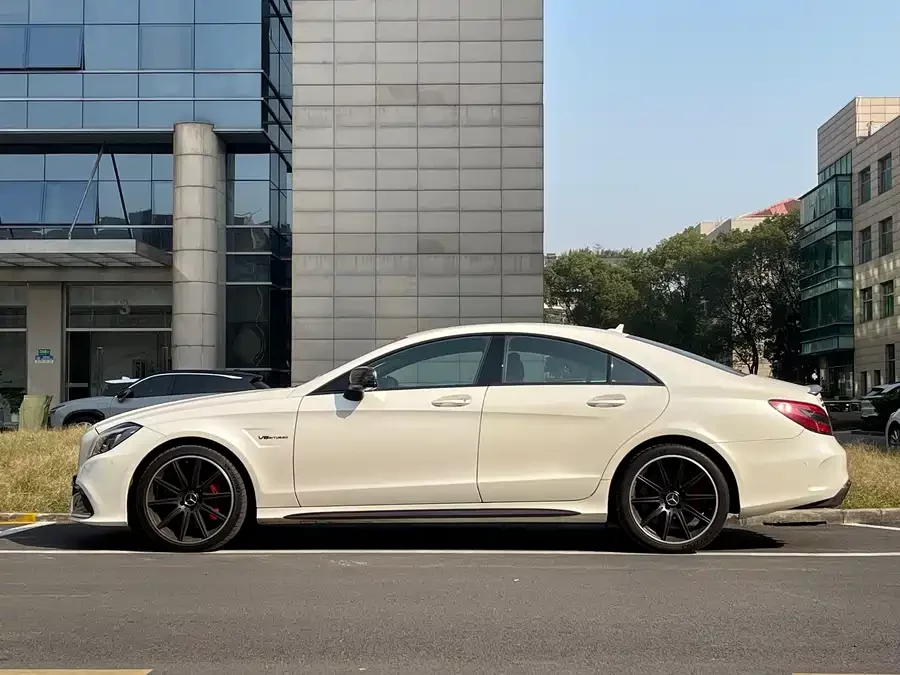 Mercedes Benz CLS AMG