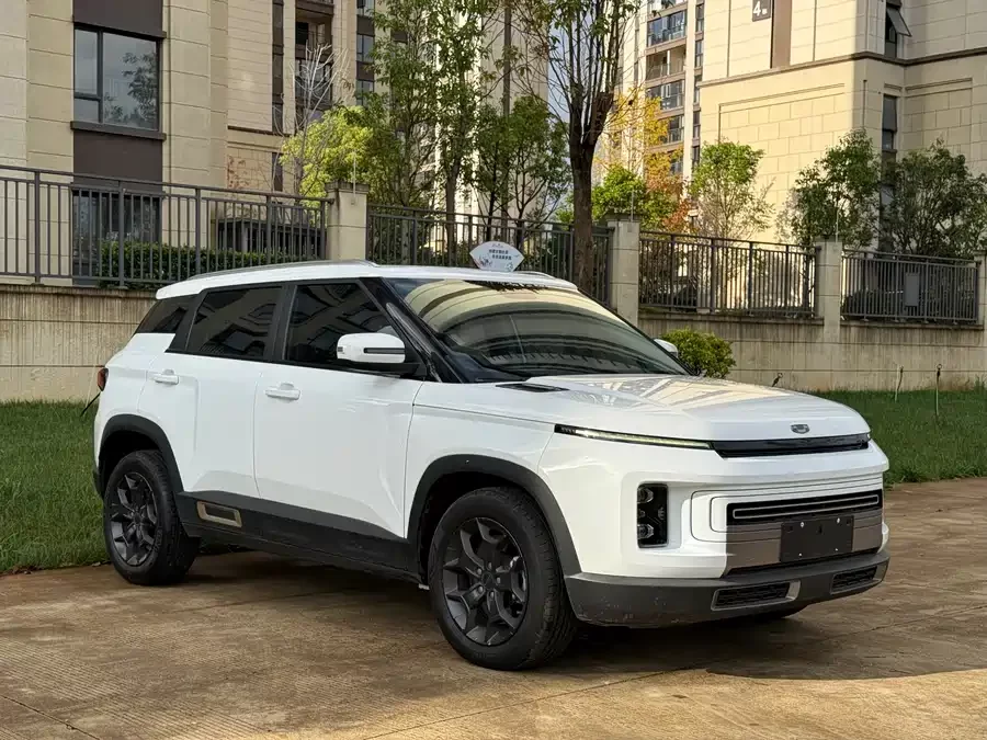 Geely ICON