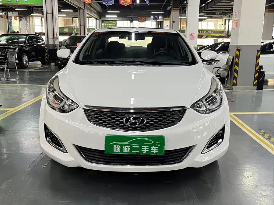 Hyundai Elantra