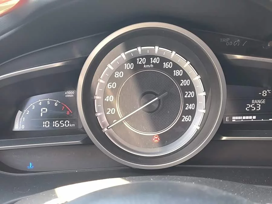 Mazda CX-4