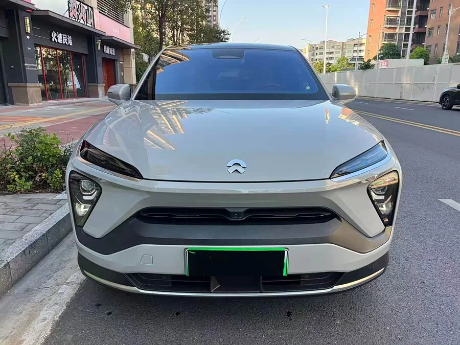 NIO EC6