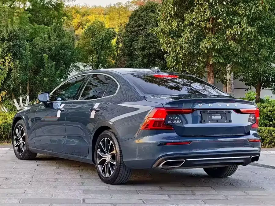 Volvo S60