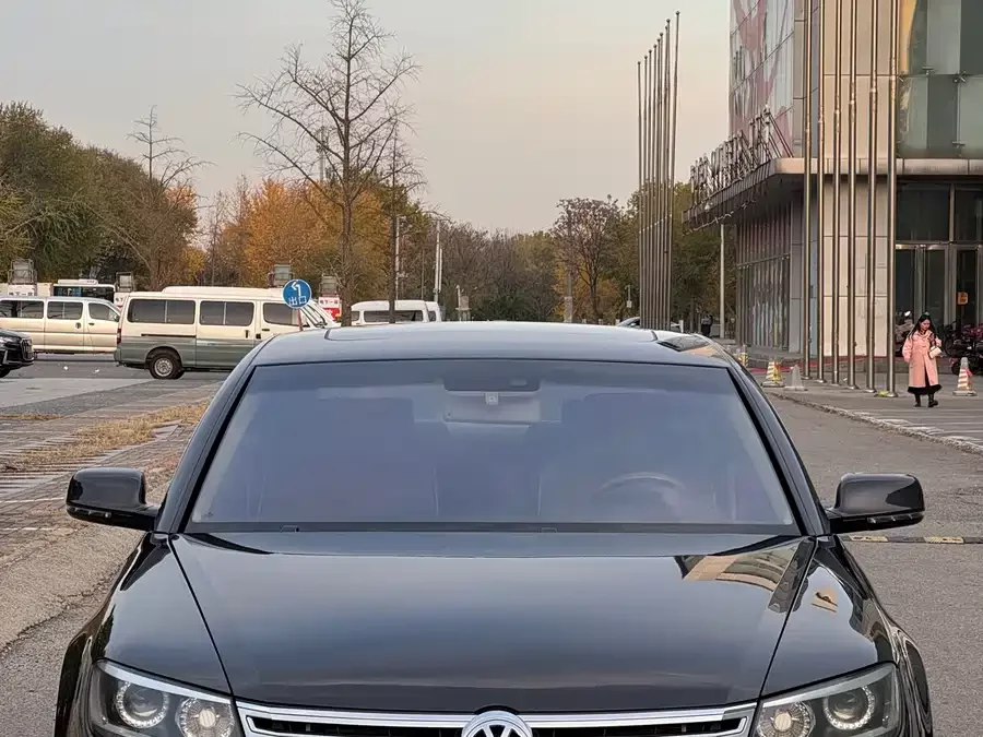 Volkswagen Phaeton / Phideon