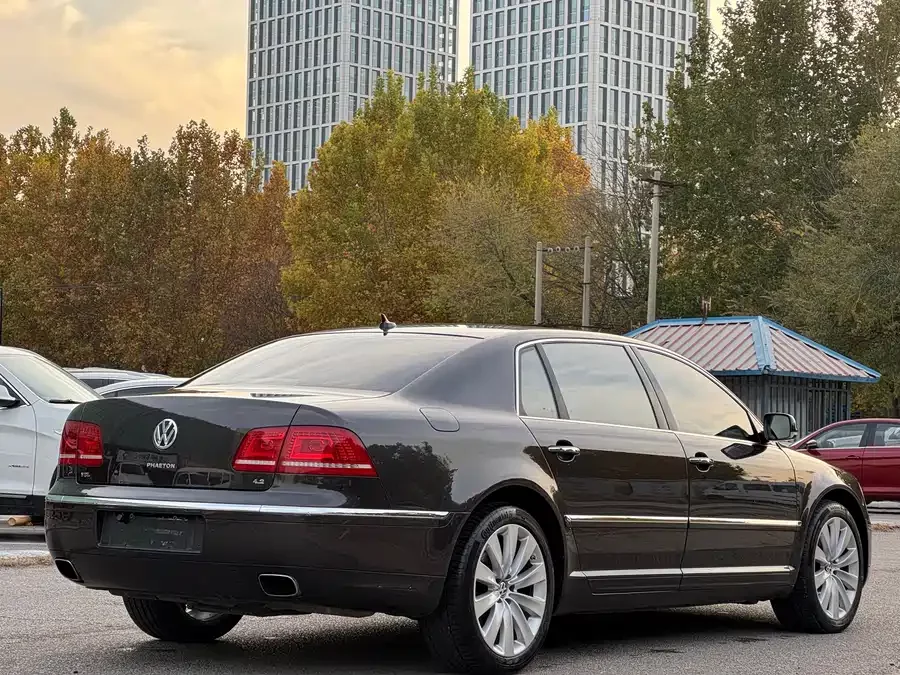 Volkswagen Phaeton / Phideon