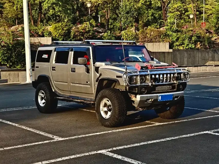 Hummer H2
