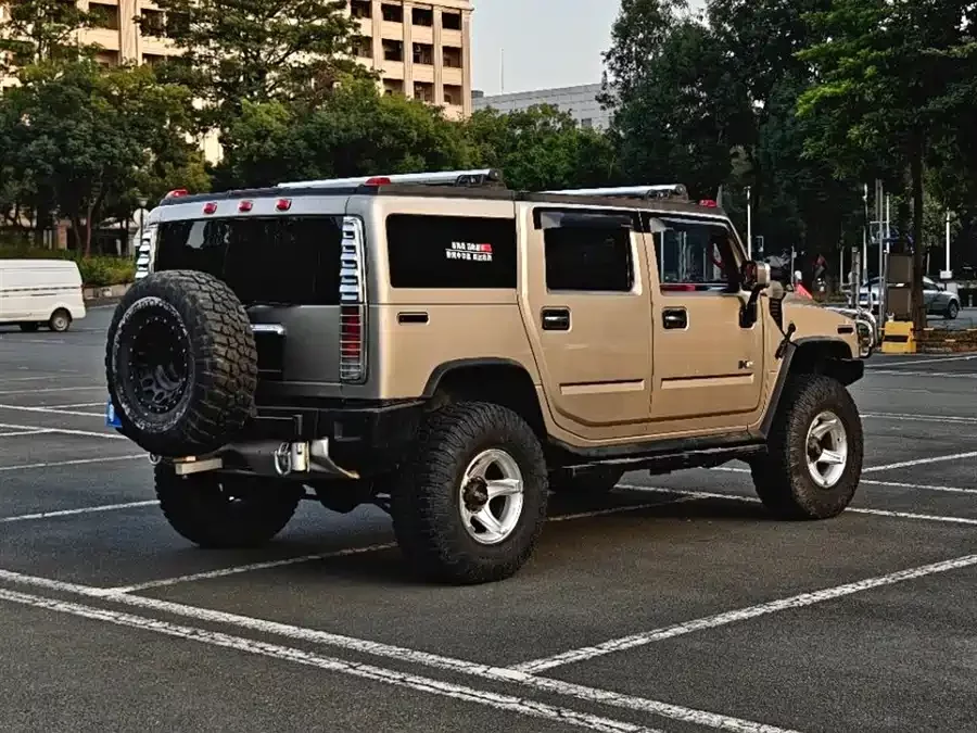 Hummer H2