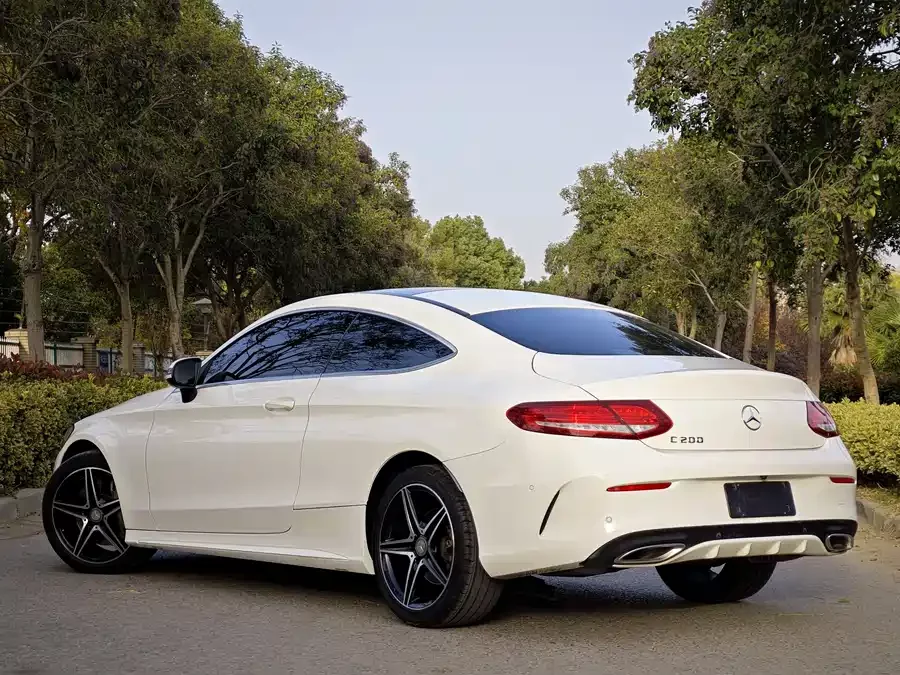 Mercedes-Benz C-Class