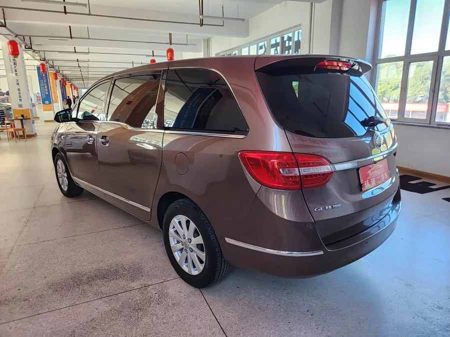 Buick GL8