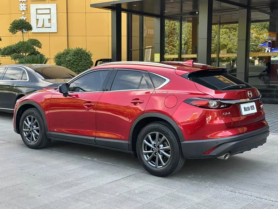 Mazda CX-4