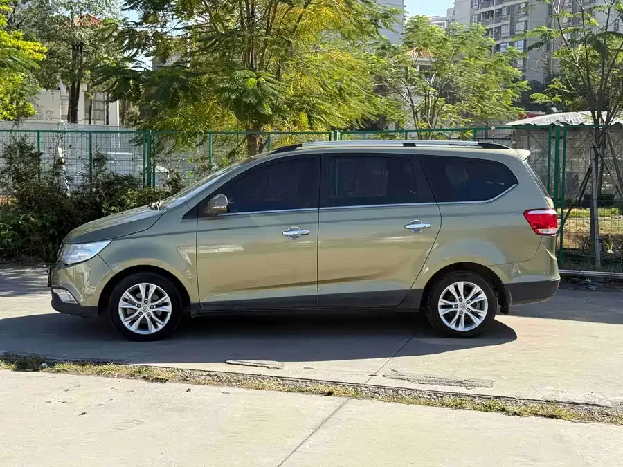 Baojun 730