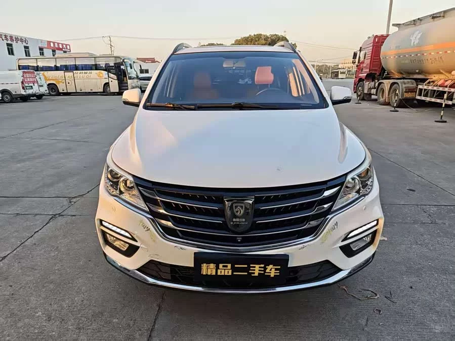 Baojun 560
