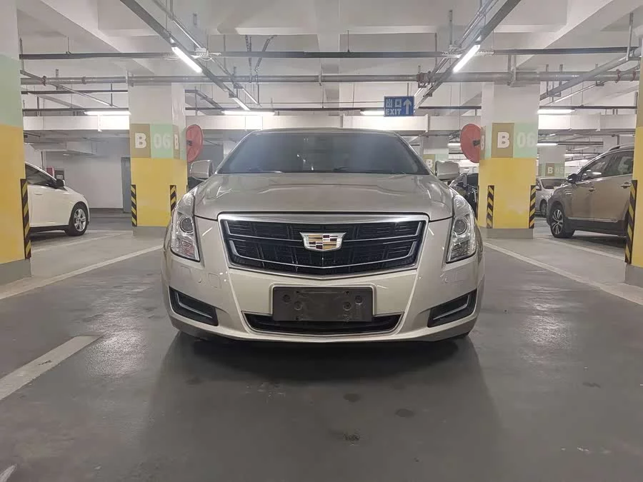 Cadillac XTS