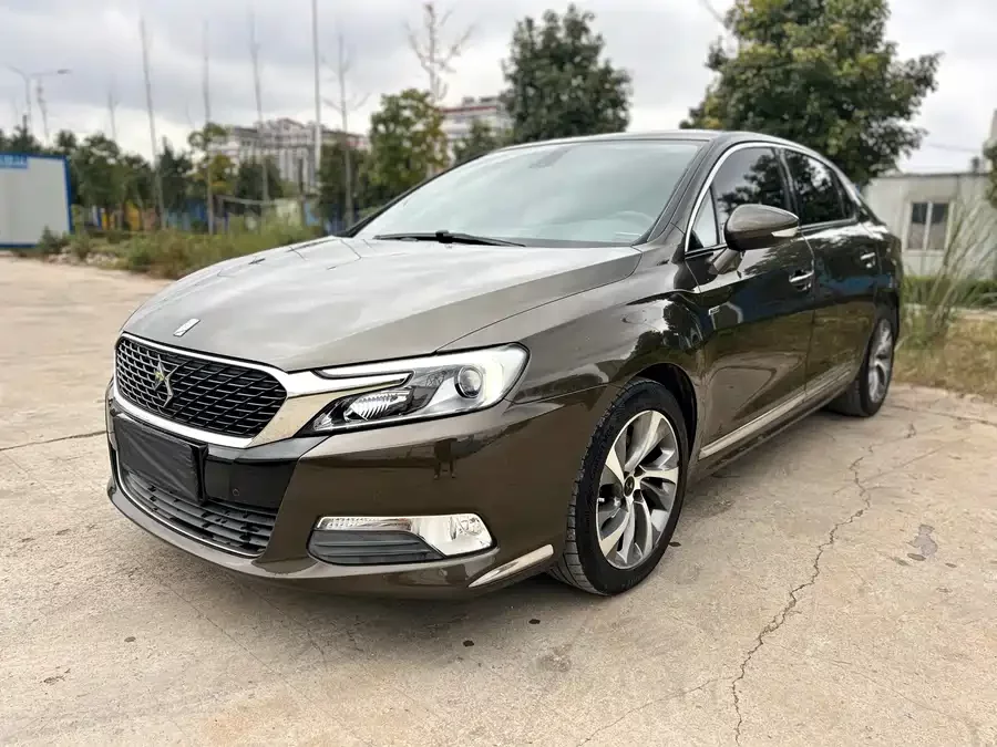 DS 5LS