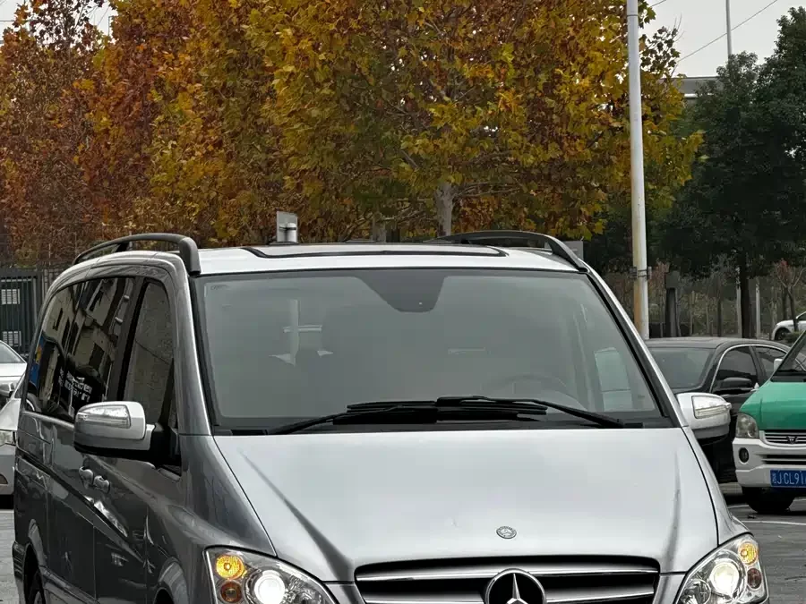 Mercedes Benz Viano