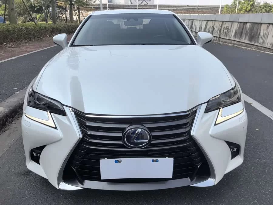 Lexus GS