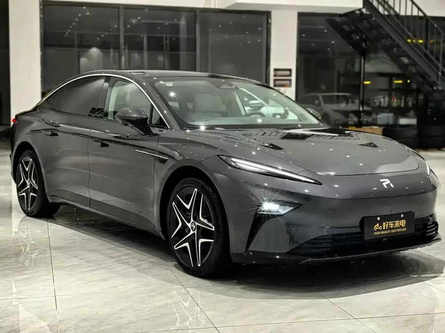 Roewe Feifan F7