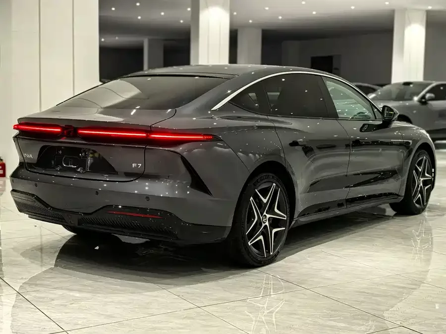Roewe Feifan F7