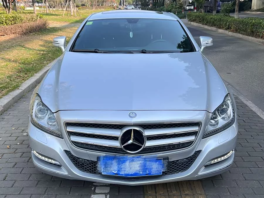 Mercedes Benz CLS