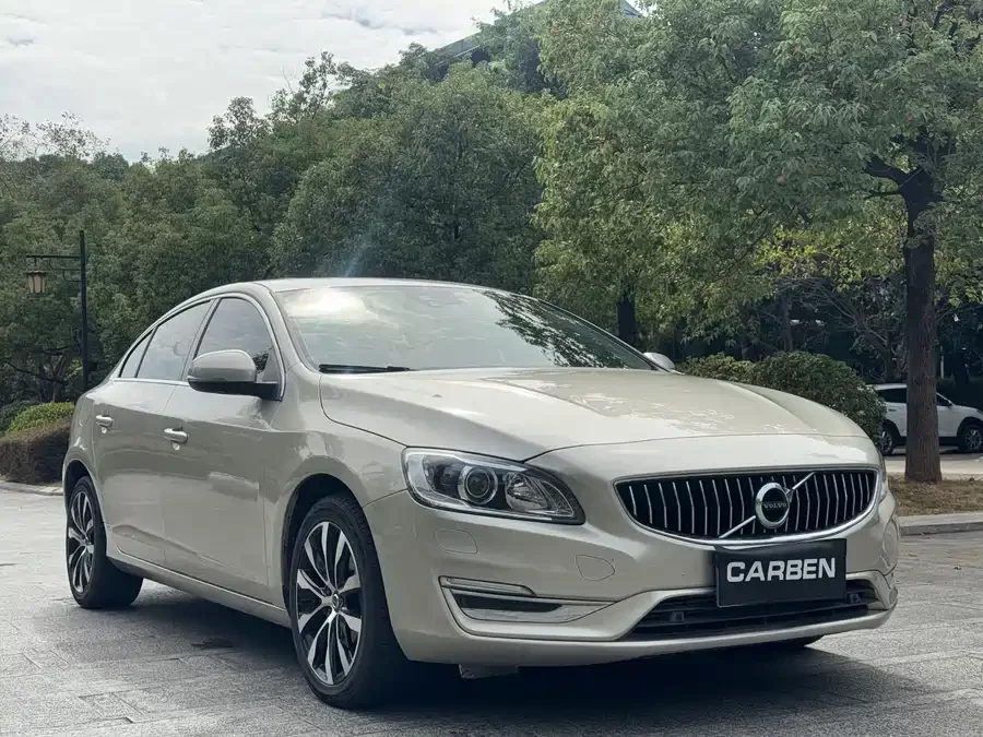 Volvo S60