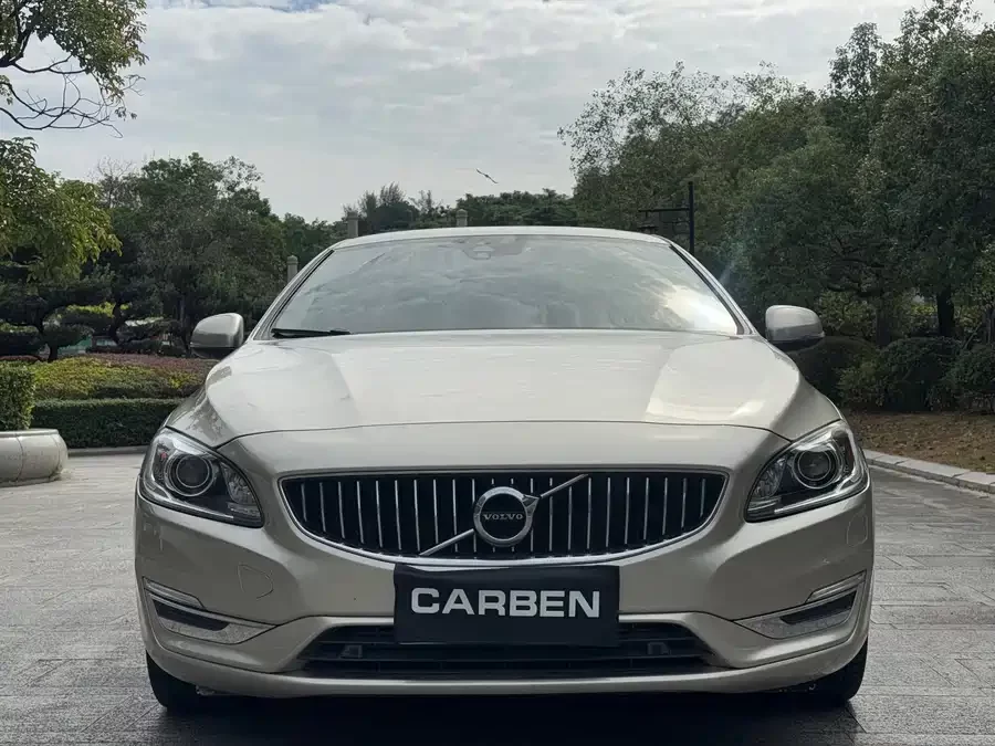Volvo S60