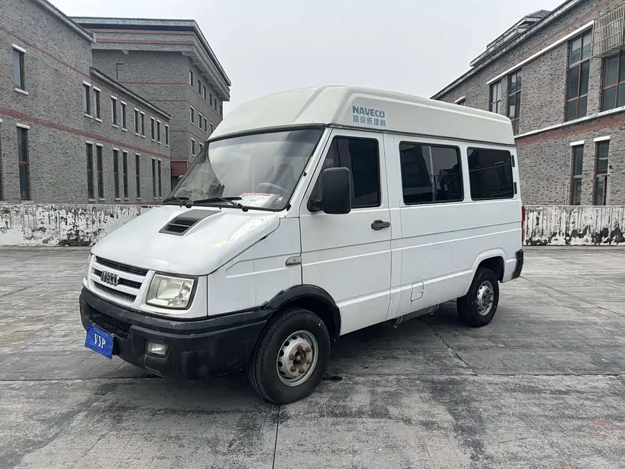 Iveco proud