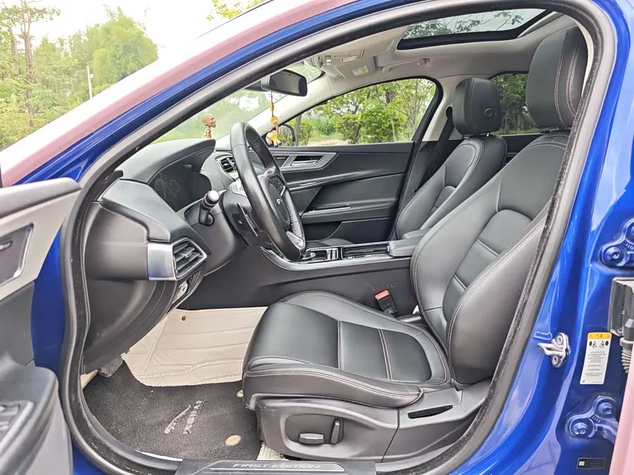 Jaguar XEL