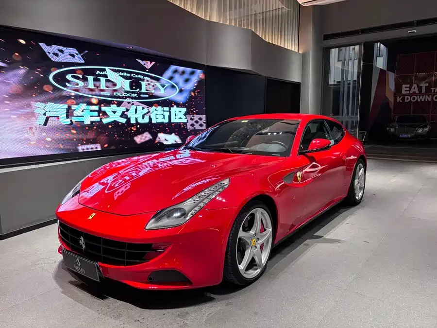 Ferrari FF