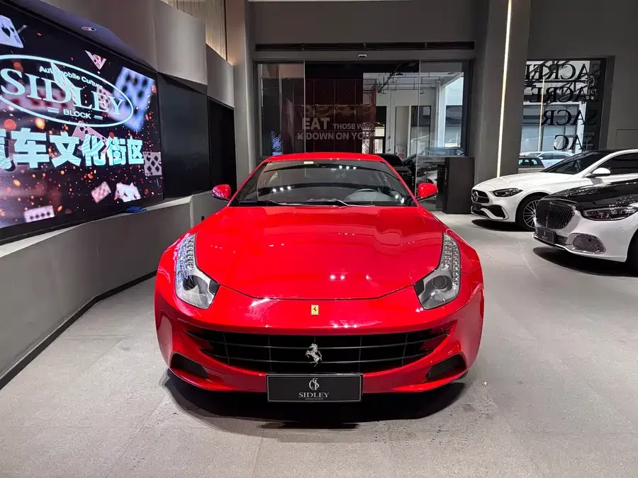 Ferrari FF