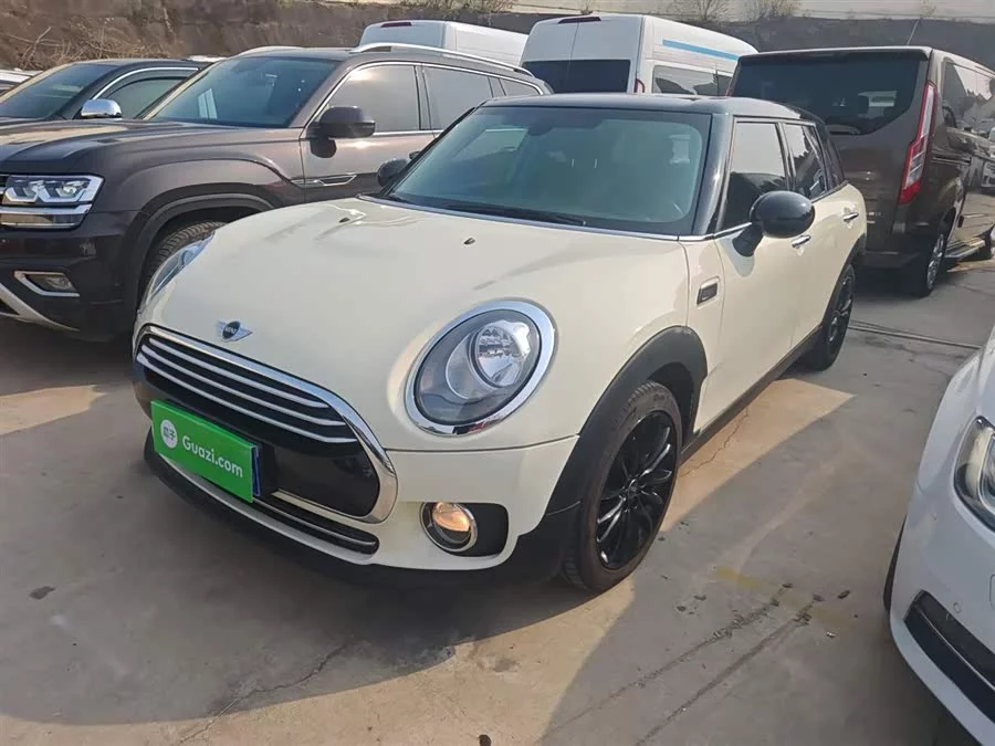 MINI CLUBMAN
