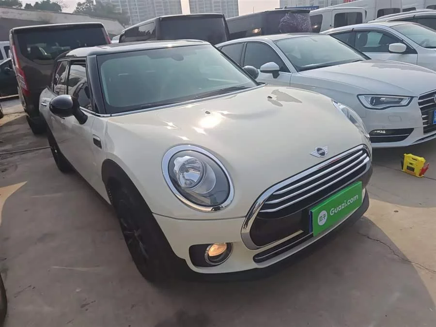 MINI CLUBMAN