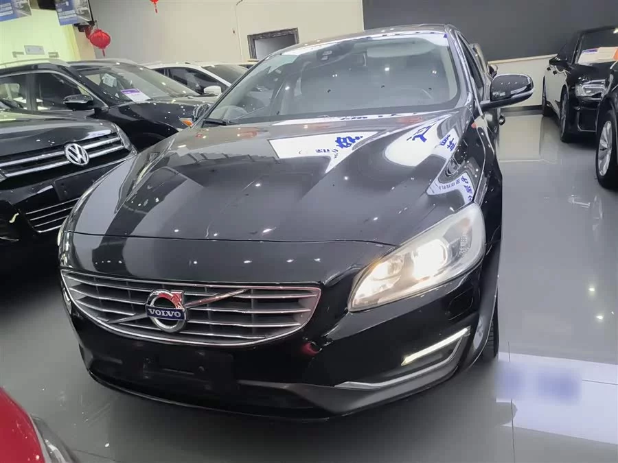 Volvo S60