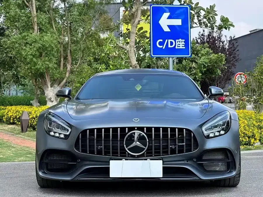 Mercedes Benz AMG GT