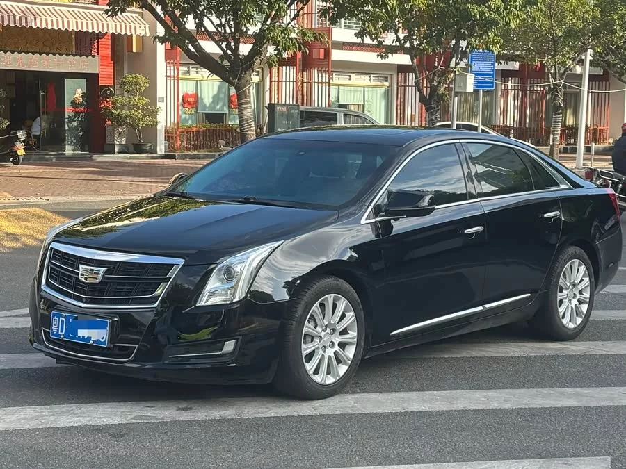 Cadillac XTS
