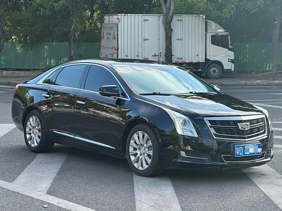 Cadillac XTS