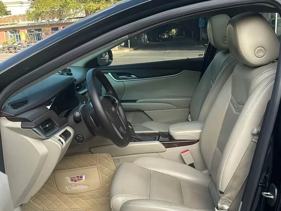 Cadillac XTS