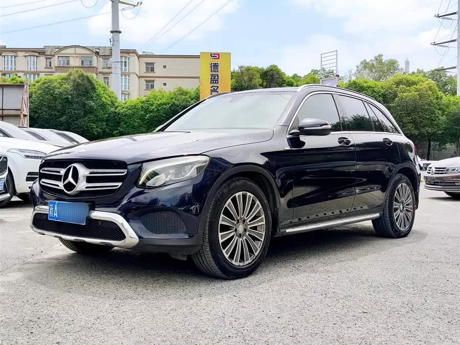 Mercedes Benz GLC