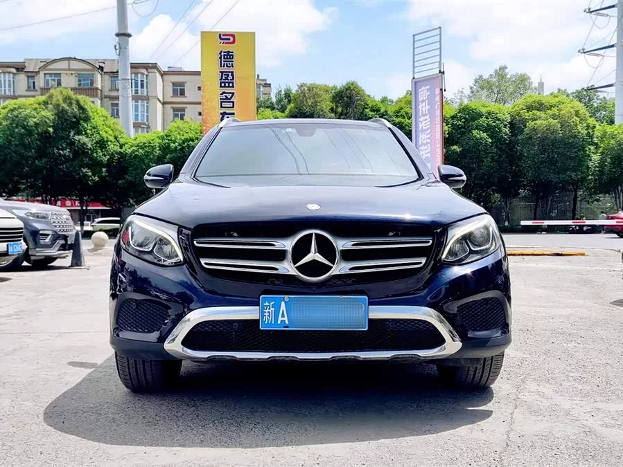 Mercedes Benz GLC