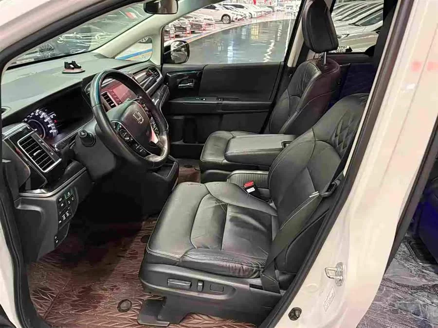 Honda Elysion