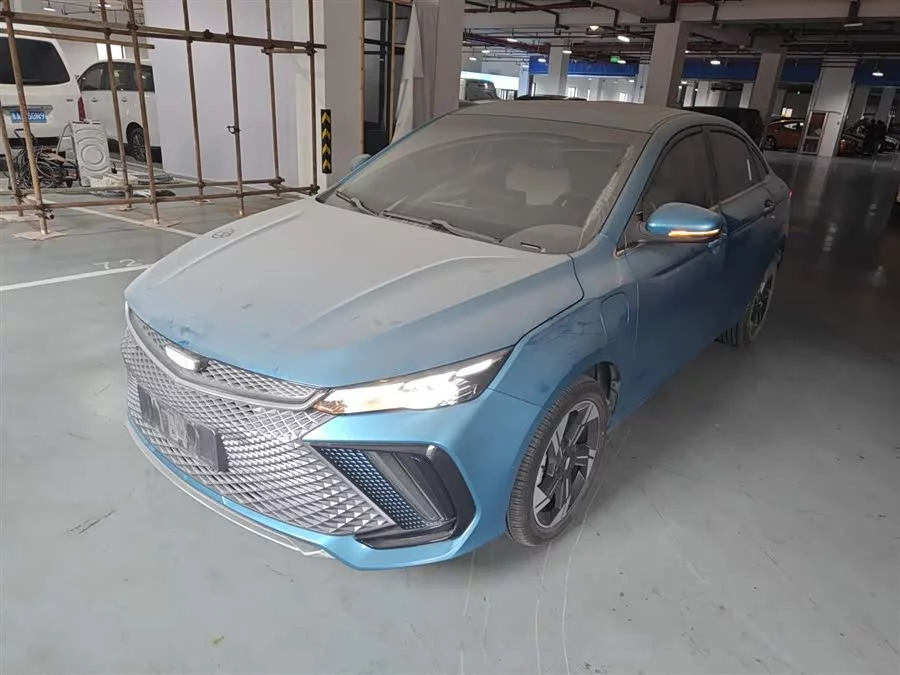 Geely Emgrand L HiP