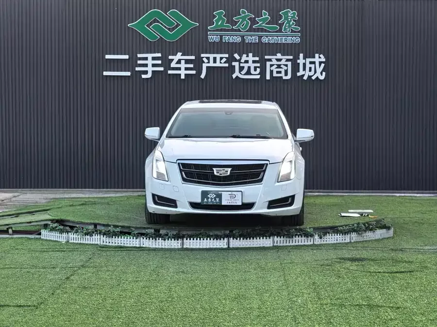 Cadillac XTS