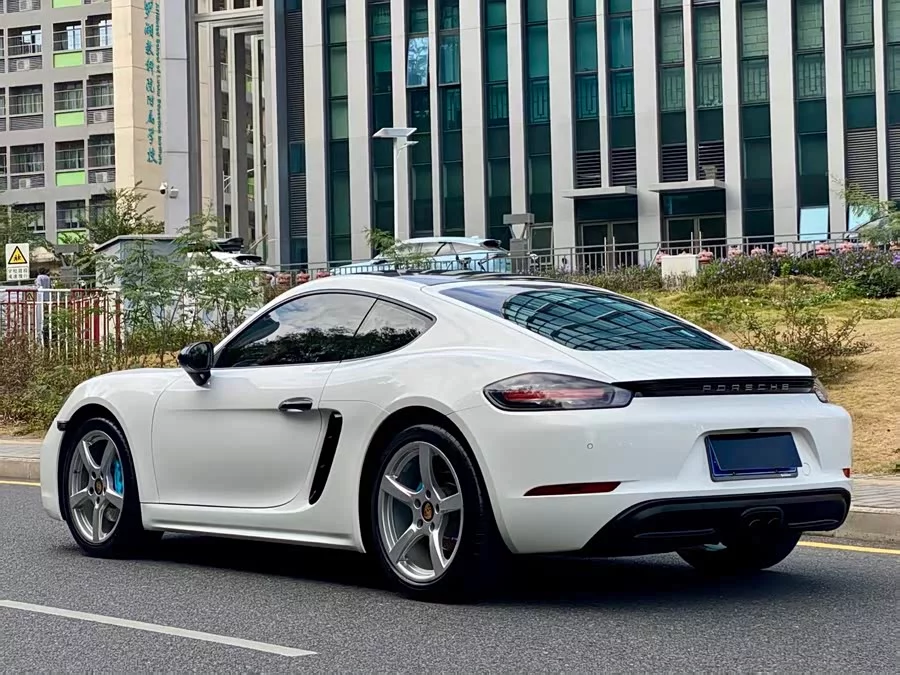 Porsche 718