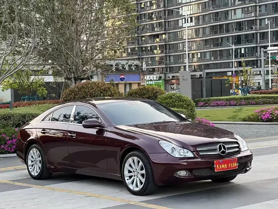 Mercedes Benz CLS