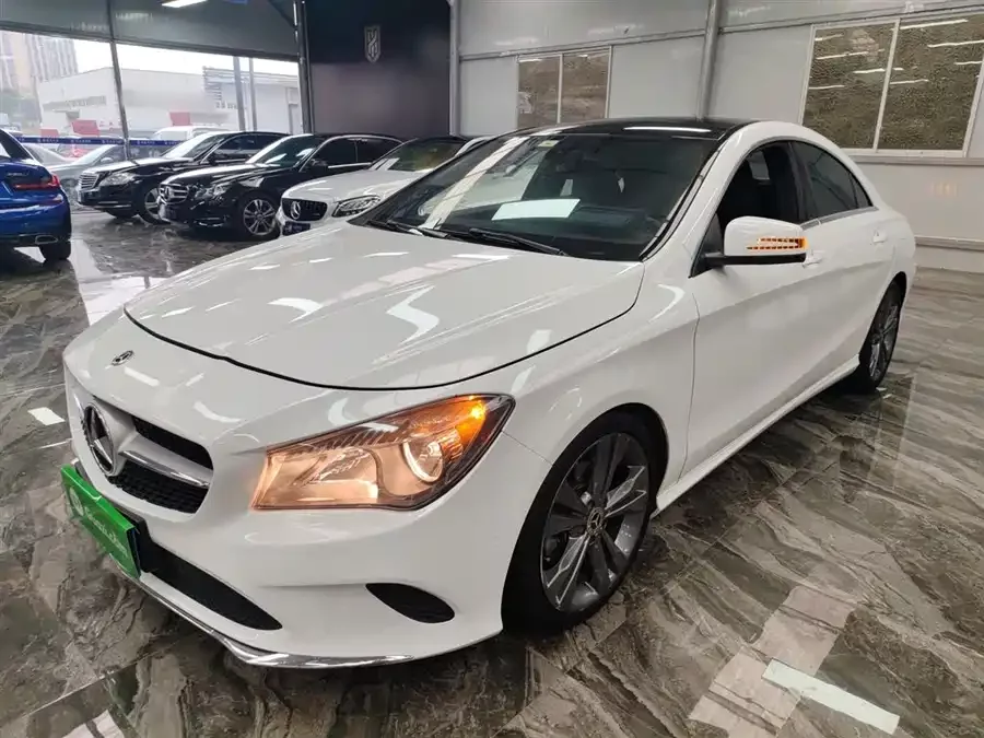 Mercedes-Benz CLA